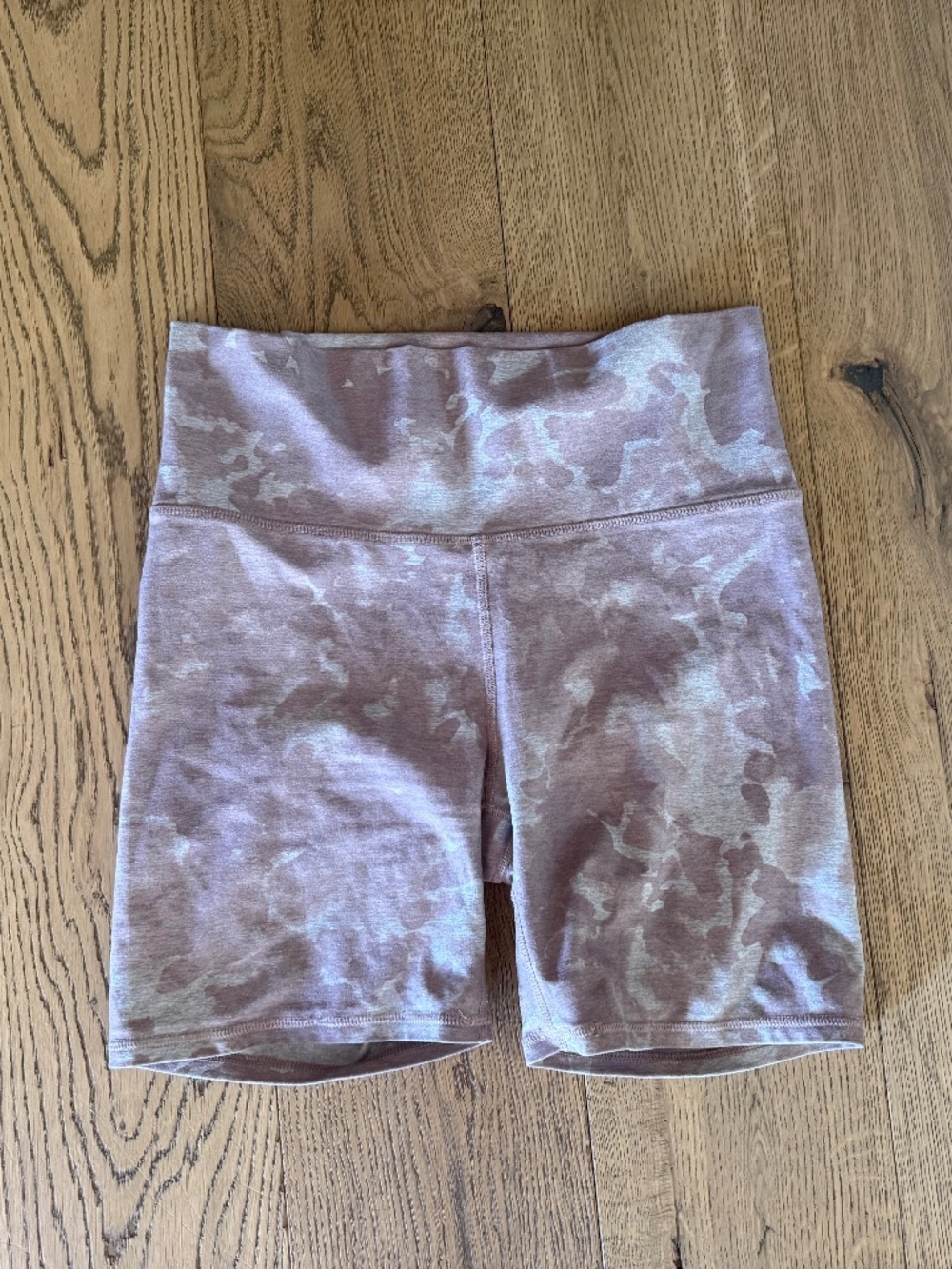 Vuori Biker Shorts Top Quality Size S